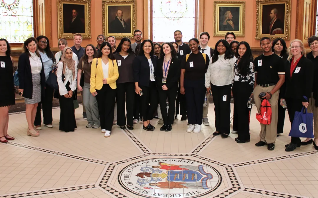 NJSPL Interns Join Eagleton, Rutgers Scarlet Service at New Jersey State House